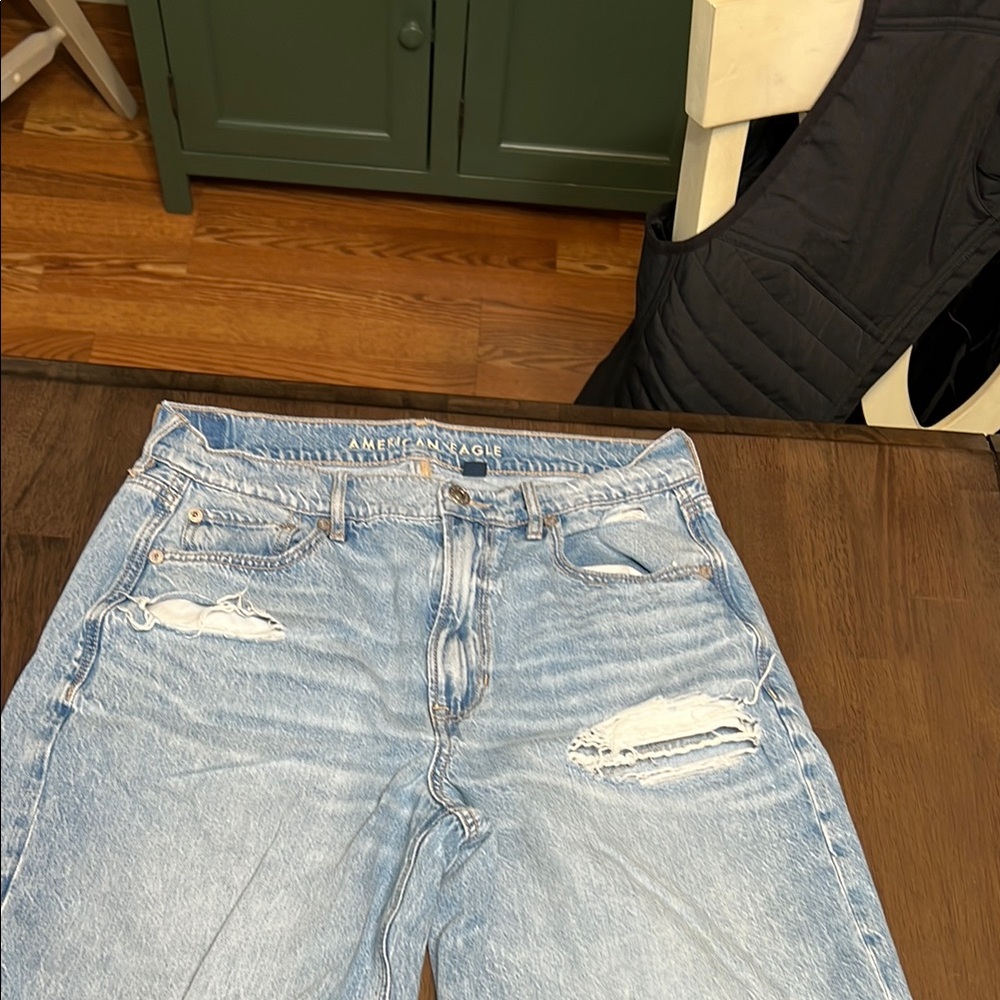 American Eagle Real Good Jeans